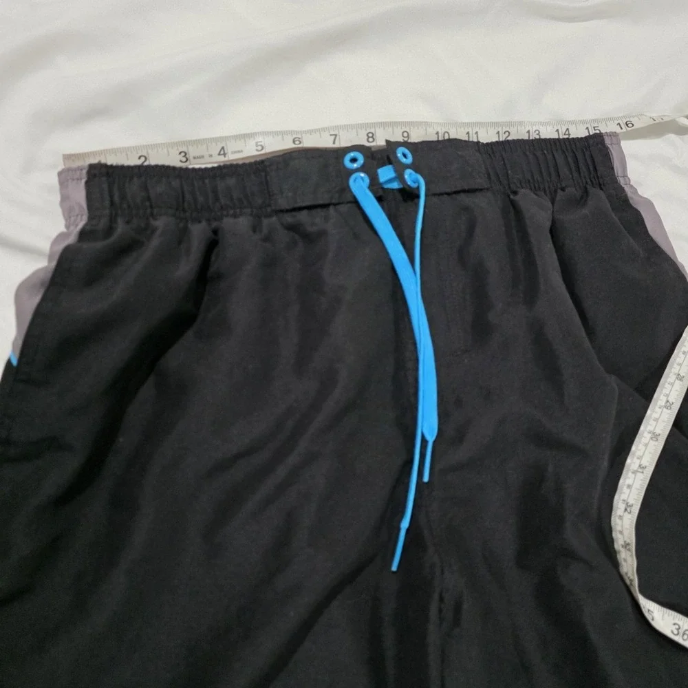 Nike Mens Swim Trunks Size Large Black Logo Embroidered Bathing Suit